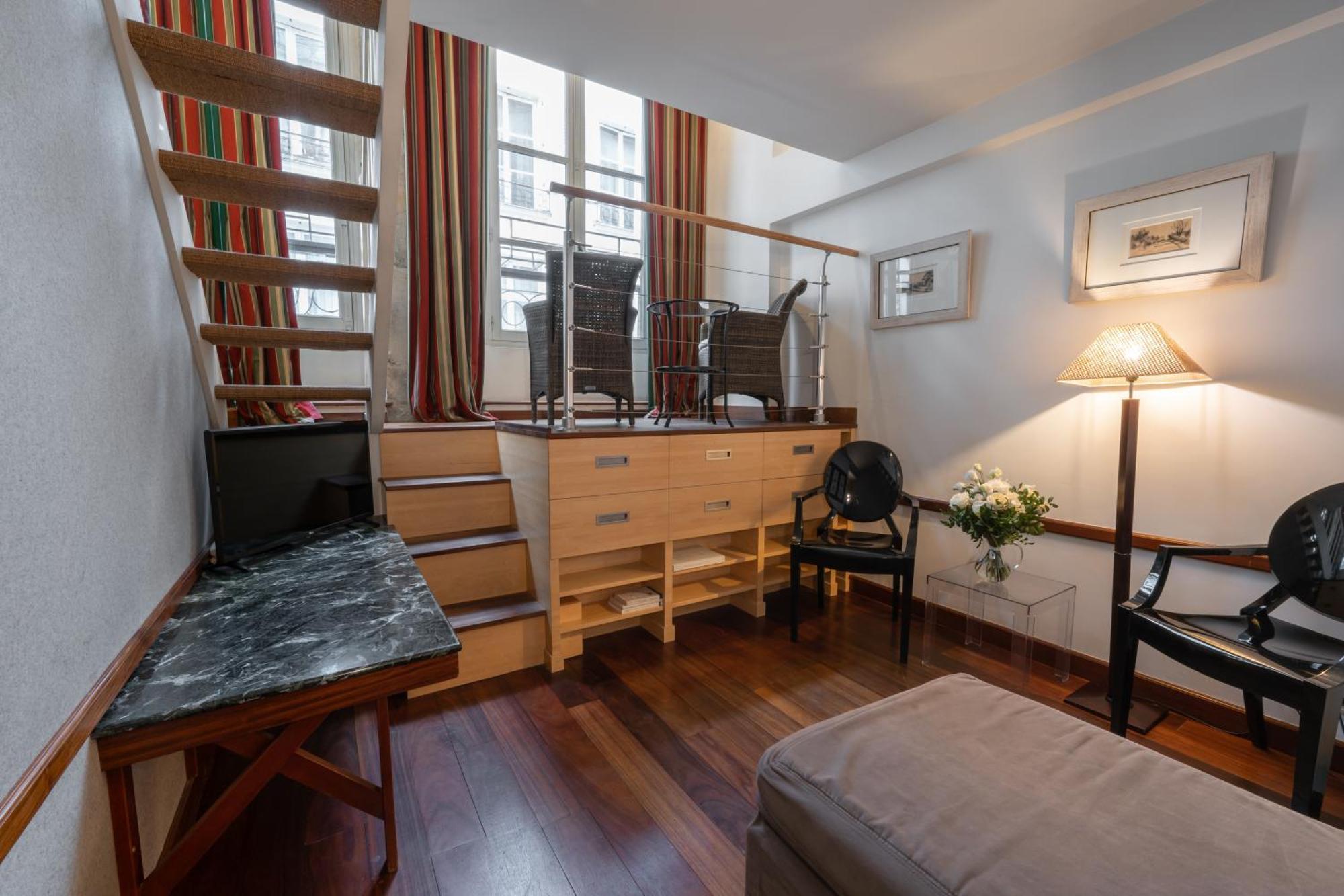 Hotel Du Prince De Conti Париж Экстерьер фото